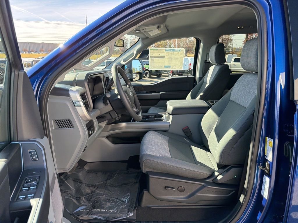2026 Ford F-250 Super Duty XLT - Photo 11