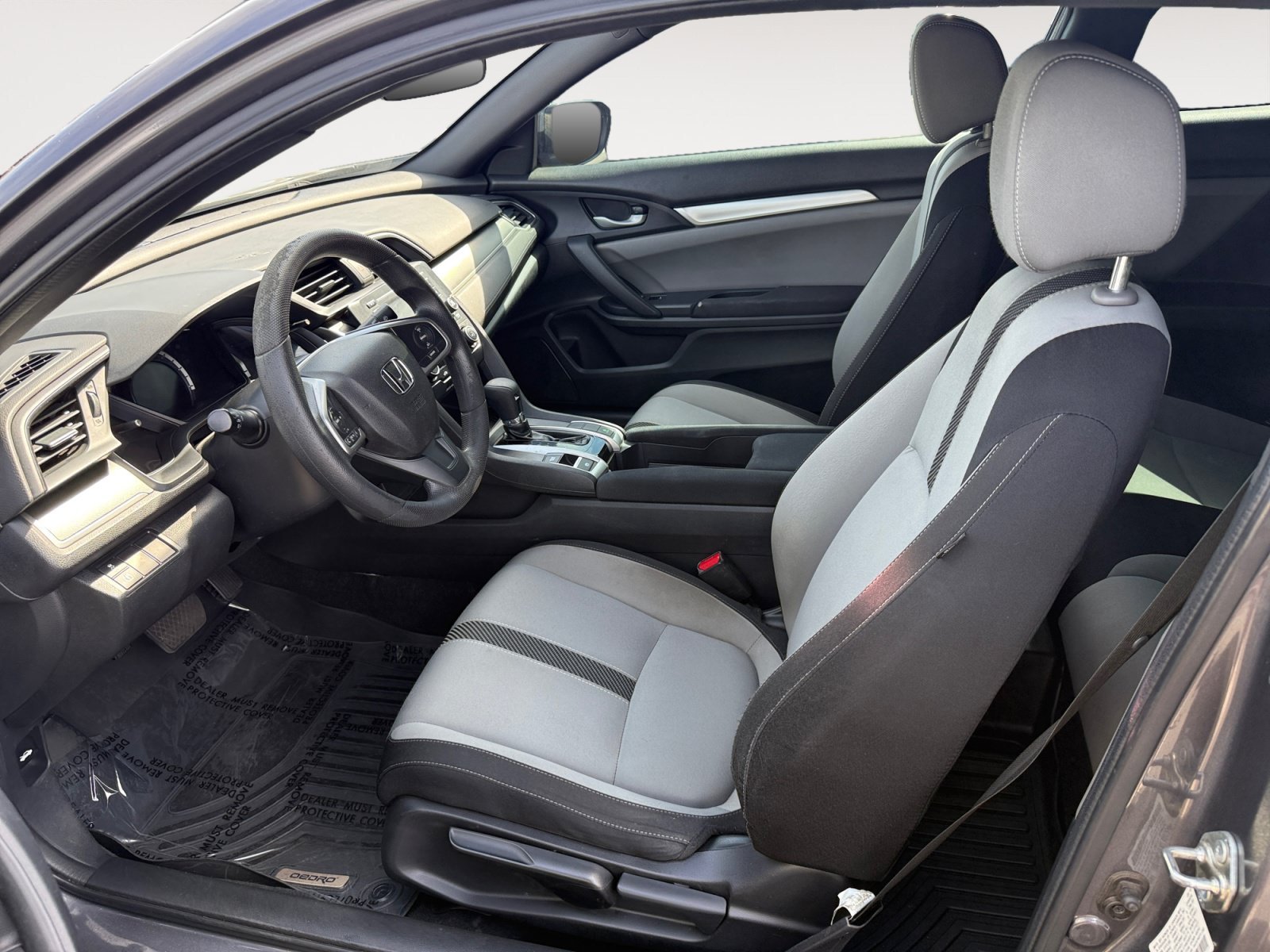 Used 2018 Polished Metal Metallic Honda LX-P image 10