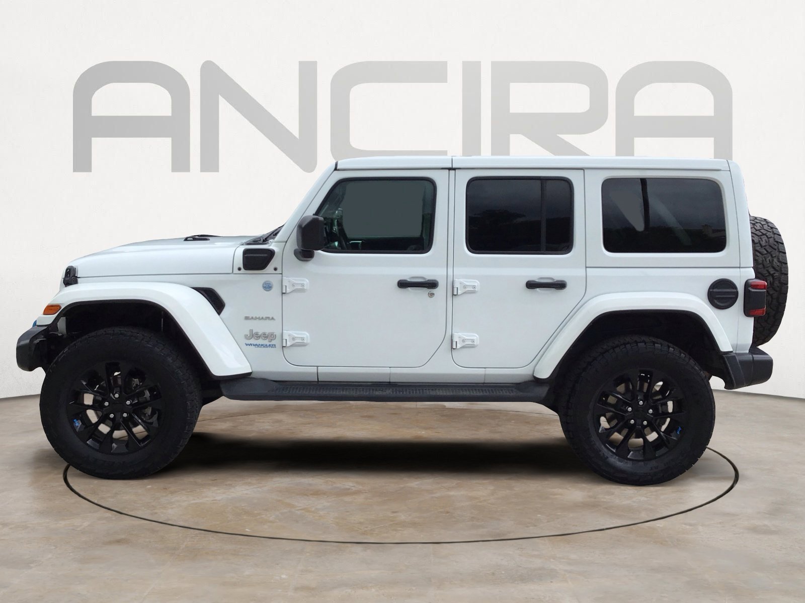 Used 2022 Bright White Clearcoat Jeep Unlimited Sahara image 7