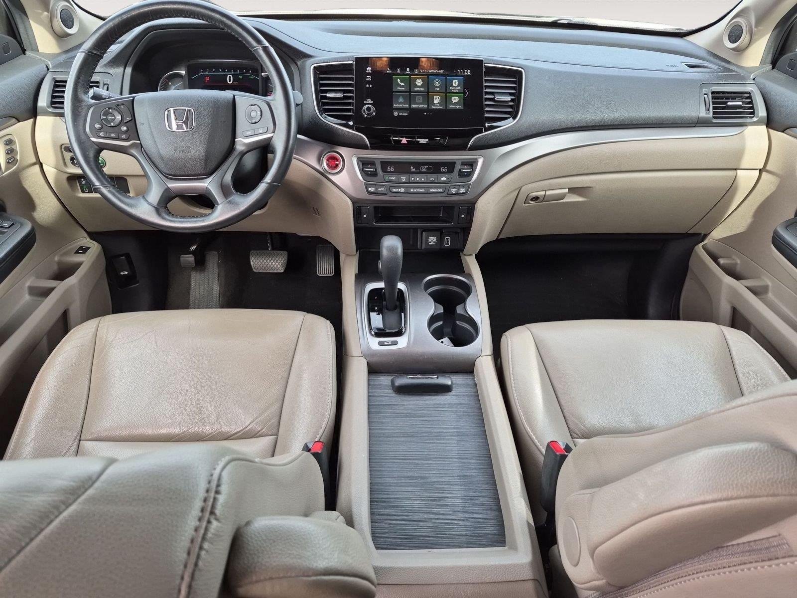 Used 2019 White Diamond Pearl Honda EX-L image 12