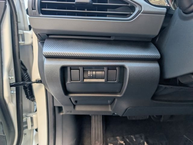 New 2026 CRYSTAL WHITE PEARL Subaru Premium image 8