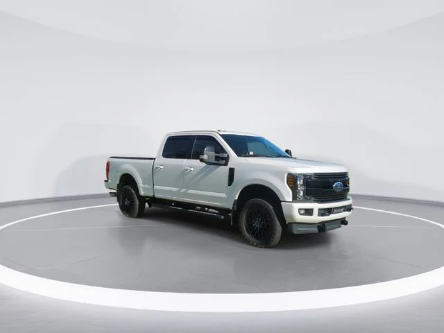 Used 2019 White Ford Lariat image 2