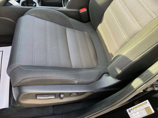 Certified Used 2022 Crystal Black Pearl Honda EX image 18