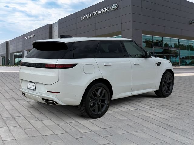 New 2026 Fuji White Land Rover Dynamic SE image 5