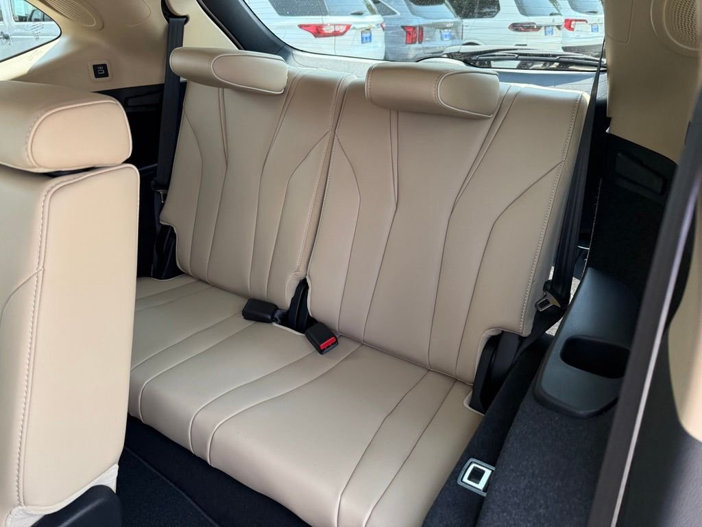 Used 2026 Solar Silver Metallic Acura Advance Package image 15