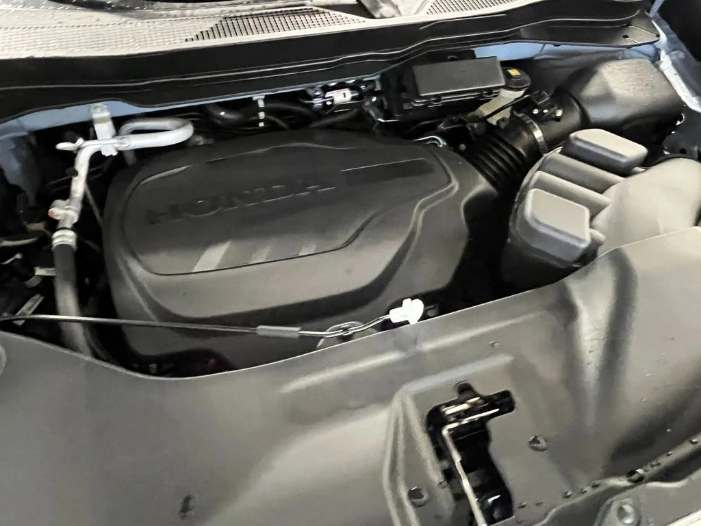 New 2026 Sonic Gray Pearl Honda RTL image 11