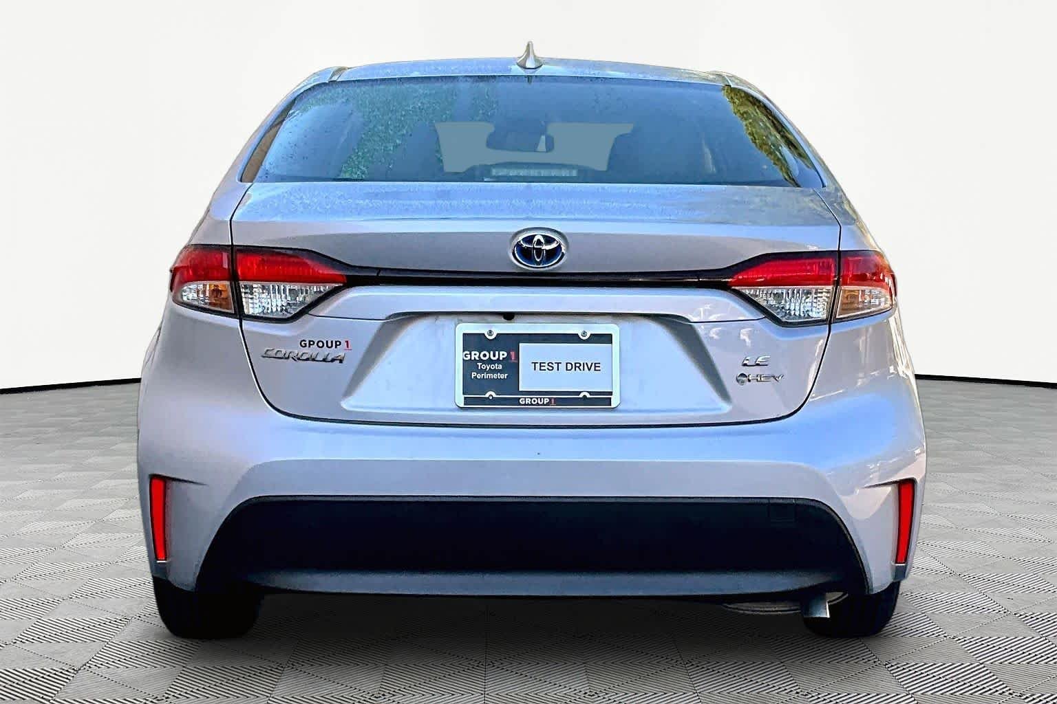 Used 2025 Classic Silver Metallic Toyota Hybrid LE image 5