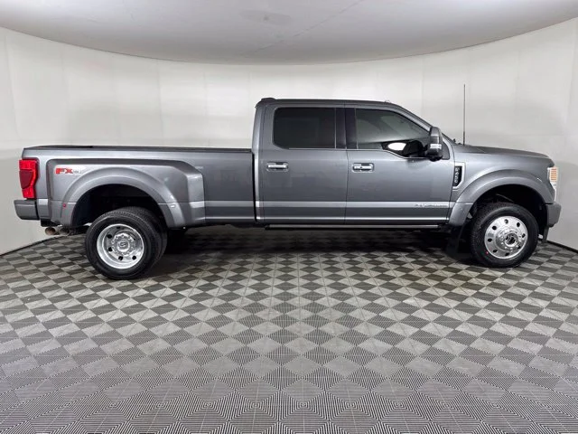Used 2022 Gray Ford Limited image 2