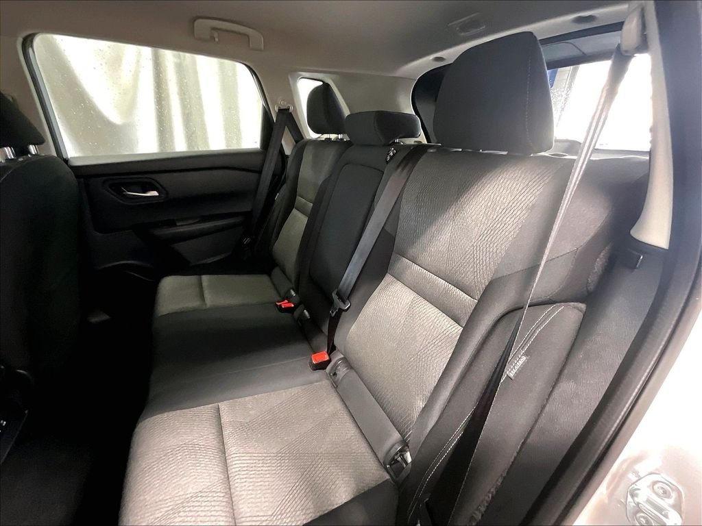 Used 2025 Silver Nissan SV image 15