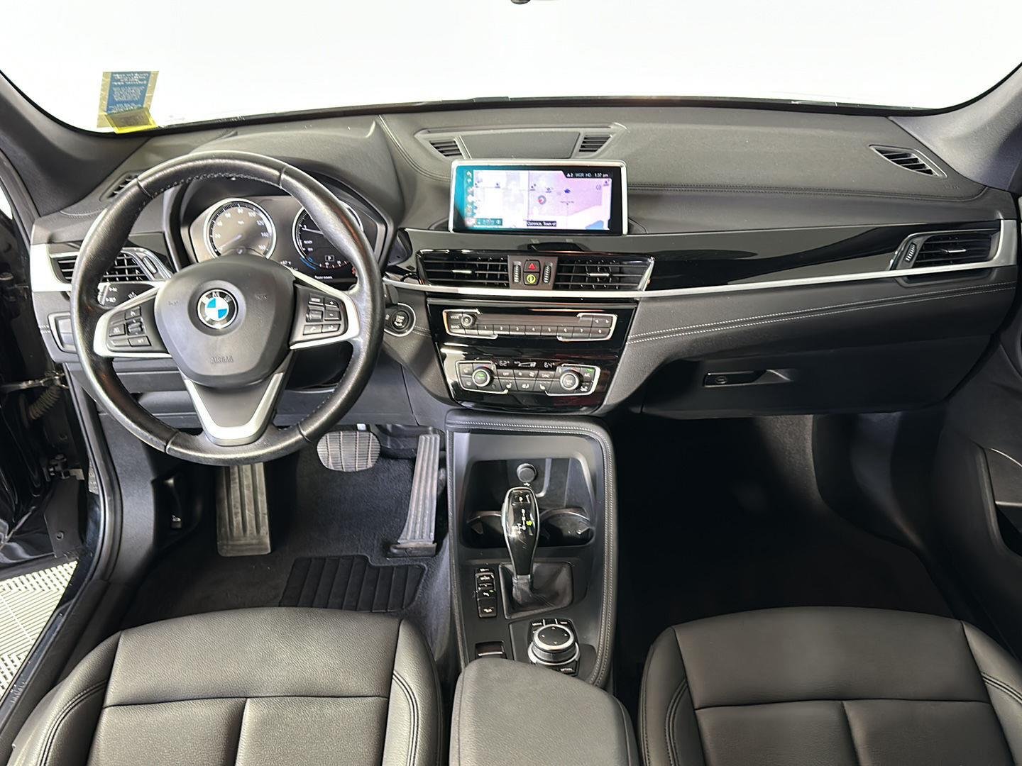 Used 2021 Jet Black BMW xDrive28i image 22