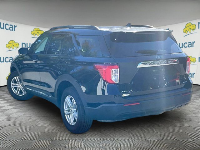 Used 2022 Black Metallic Ford XLT image 2