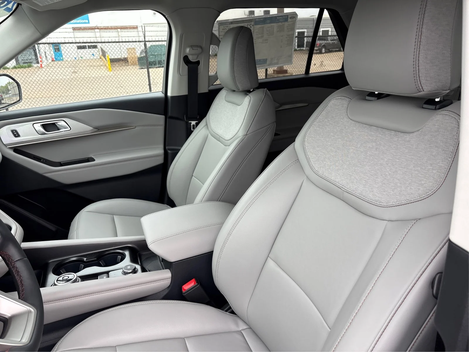 New 2026 Vapor Blue Metallic Ford Active image 9