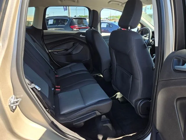 Used 2018 Gold Ford SE image 18
