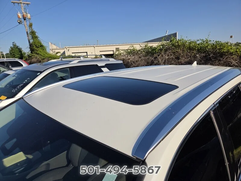Used 2017 Blizzard Pearl TOYOTA  image 10