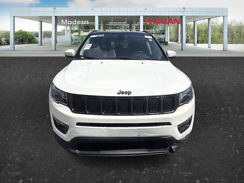 Used 2021 White Clearcoat Jeep Altitude image 8