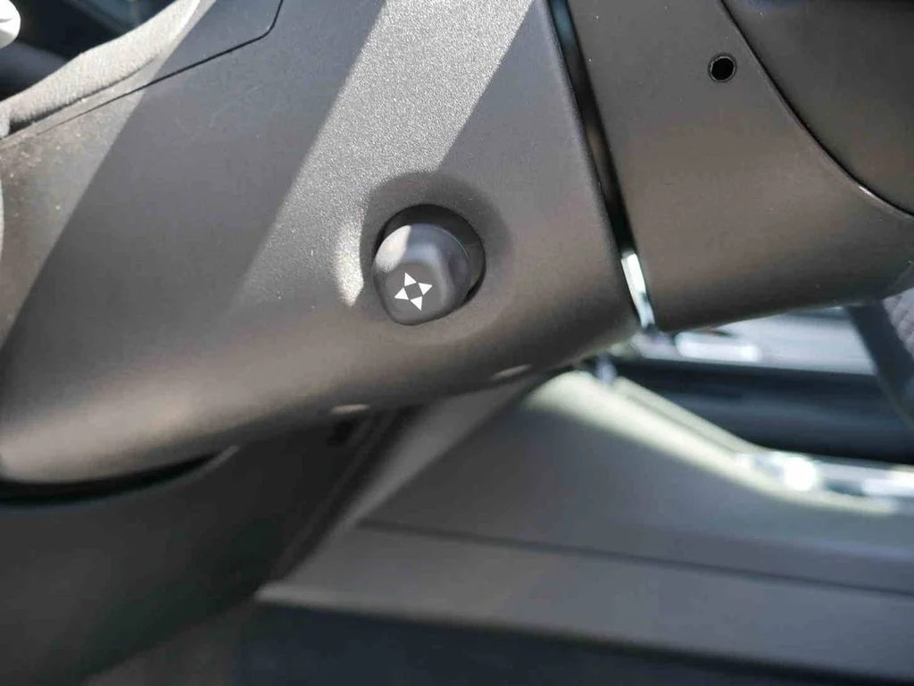 New 2026 Black Jeep Limited Altitude image 30