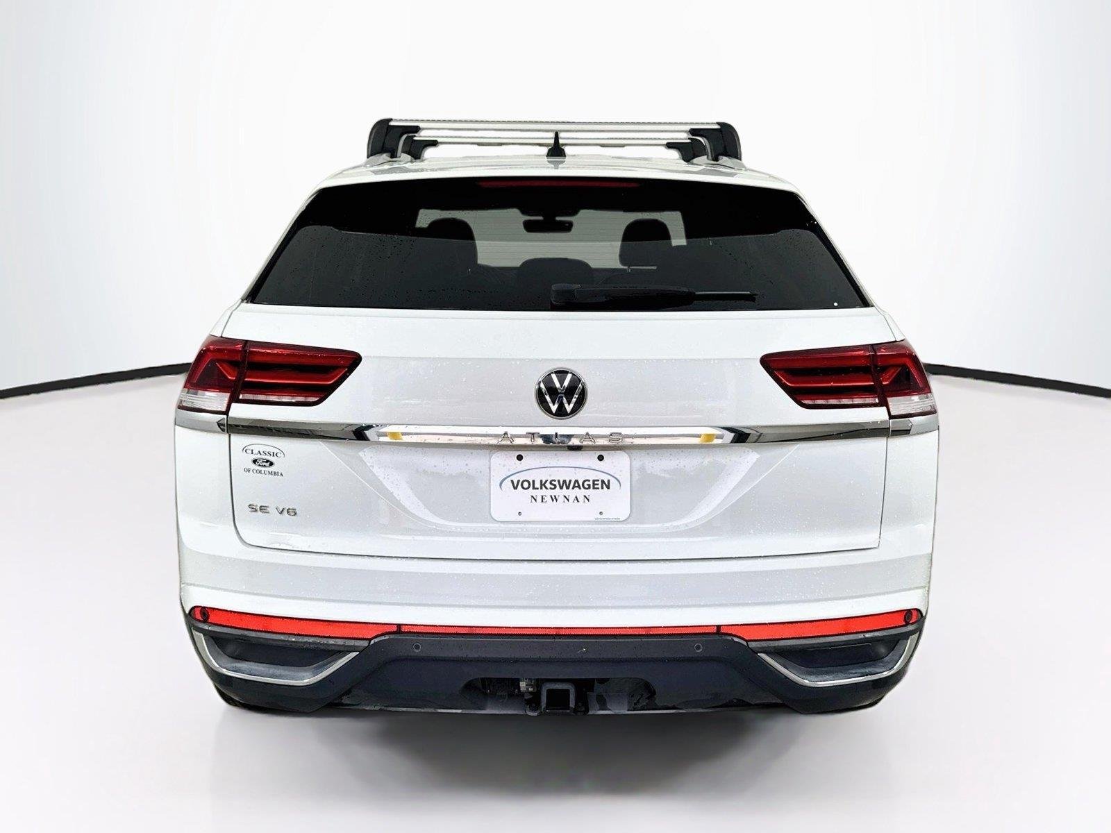 Used 2023 Pure White Volkswagen 3.6L V6 SE w/Technology image 5