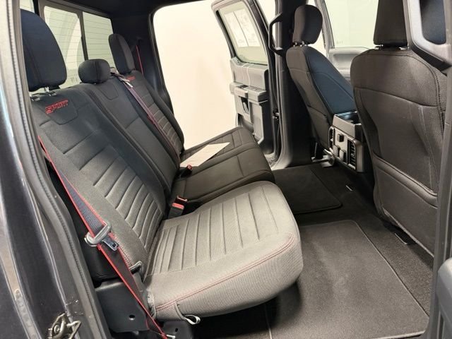 Used 2020 Magnetic Metallic Ford XLT image 27