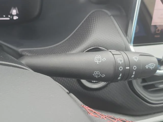 Used 2024 Red Hot Pearlcoat Jeep Trailhawk image 12