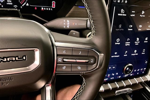 Used 2025 Ebony Twilight Metallic GMC Denali image 28