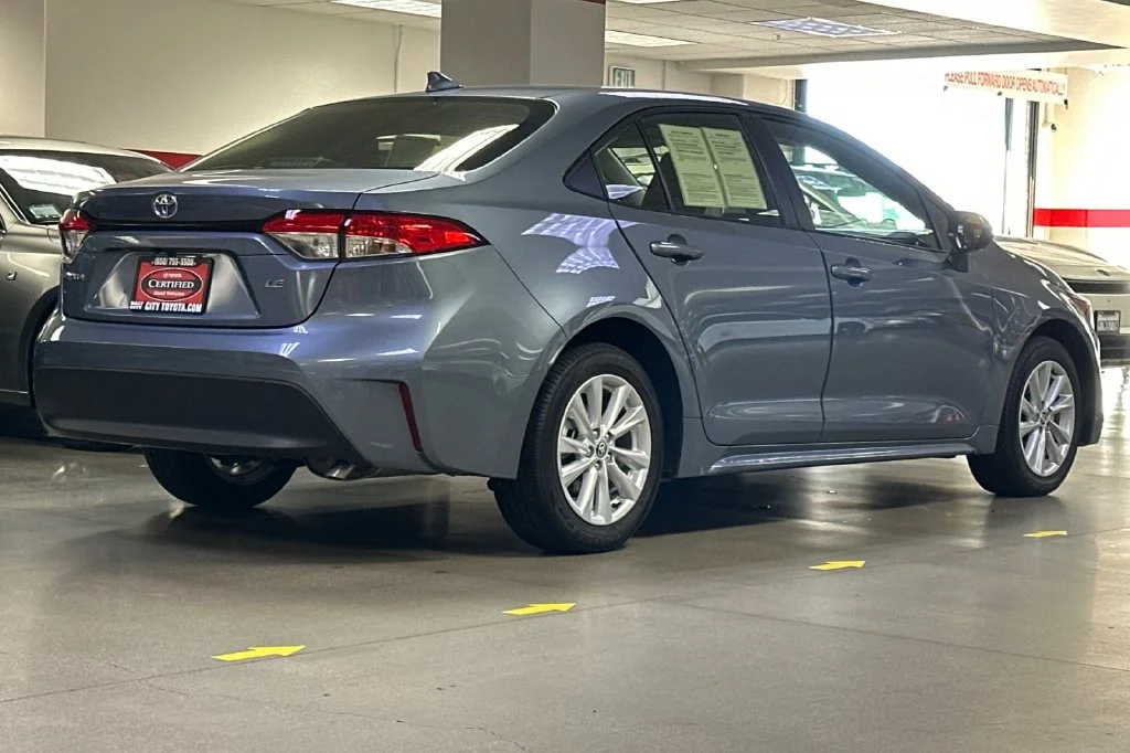 Certified Used 2026  Toyota LE image 4