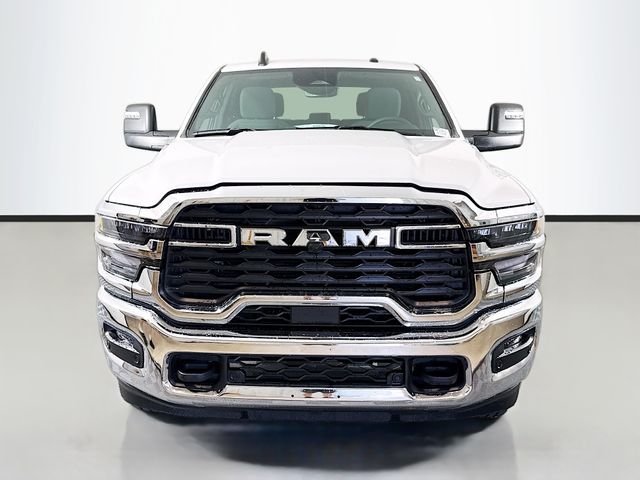 3C6UR5DJ8TG196753