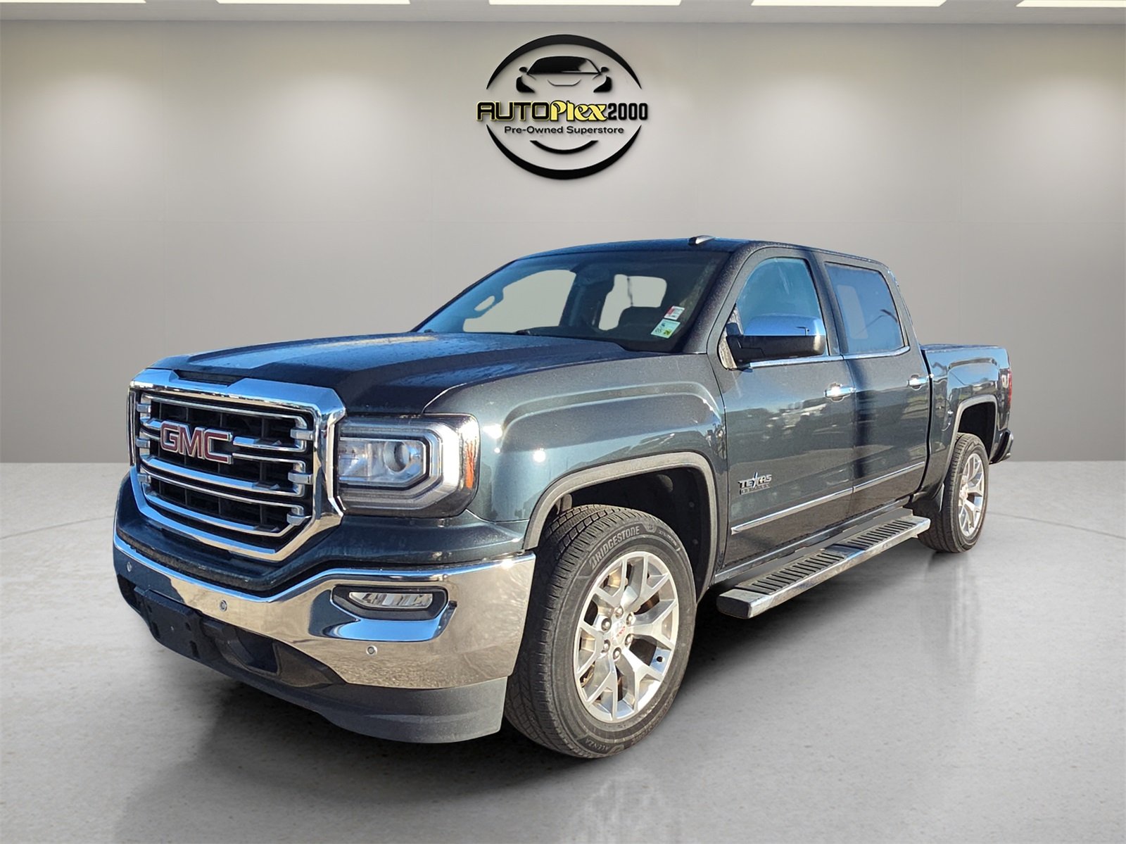 2018 Gmc Sierra 1500 SLT photo 3