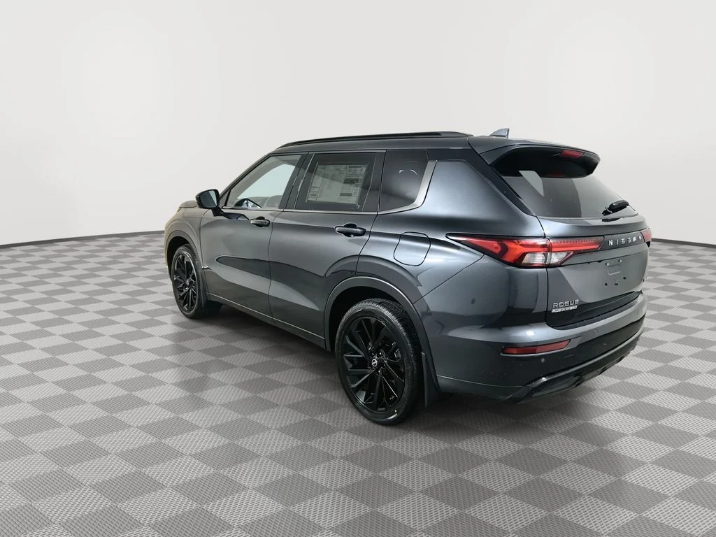 New 2026 Gray Nissan Platinum image 6