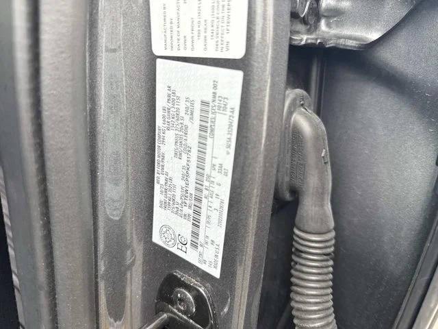 Used 2023 Gray Ford Lariat image 27