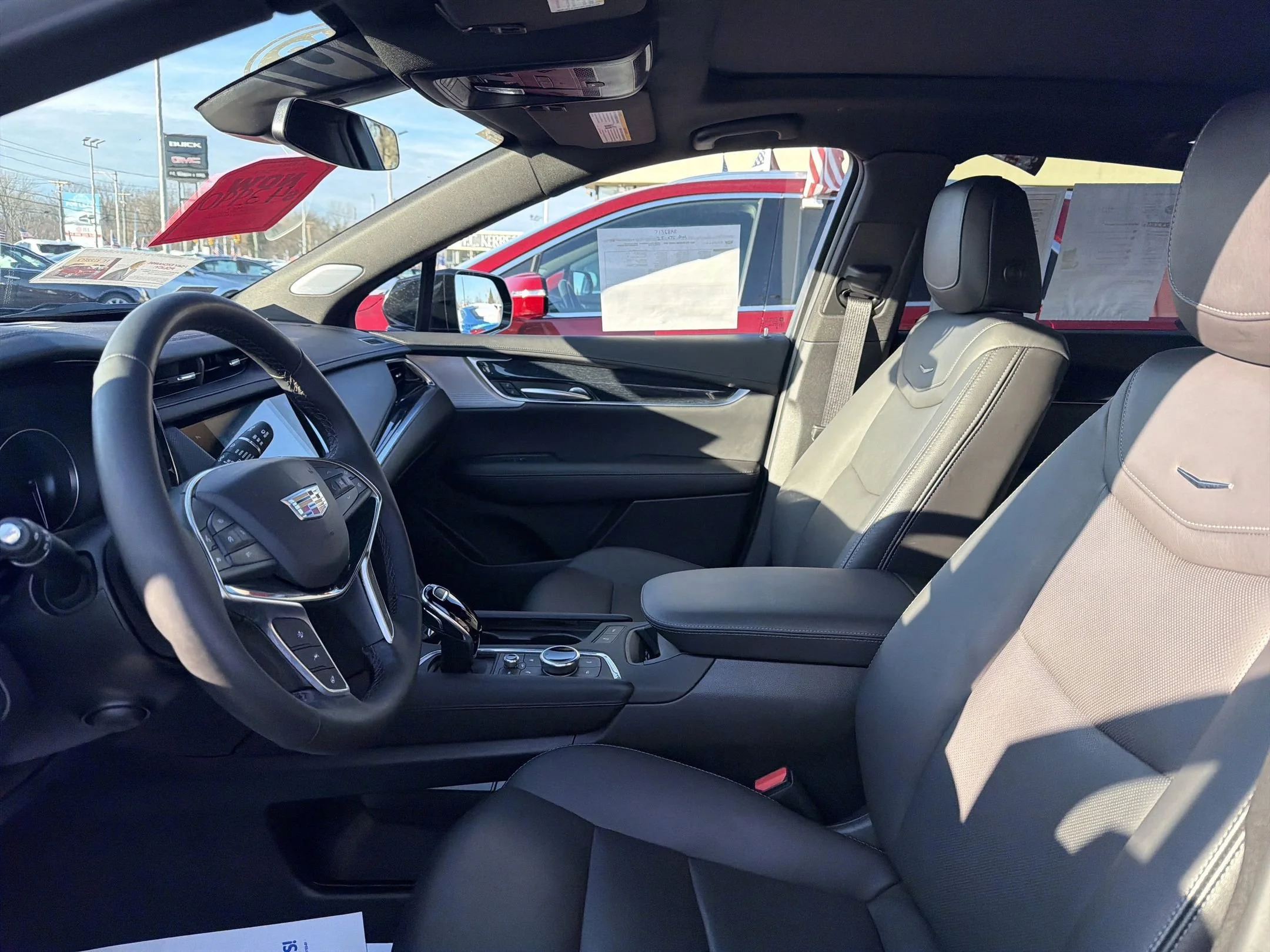 2025 Cadillac XT5 Premium Luxury - Photo 10