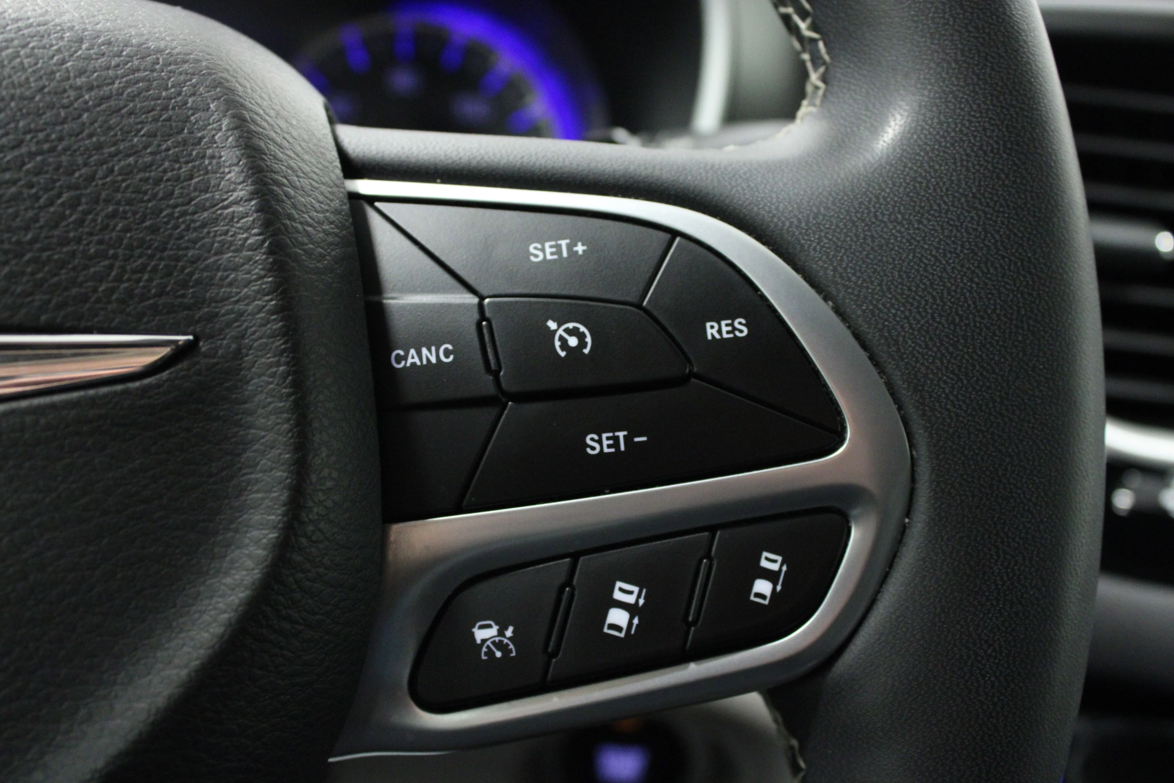 Used 2024 Bright White Clearcoat Chrysler Touring L image 22