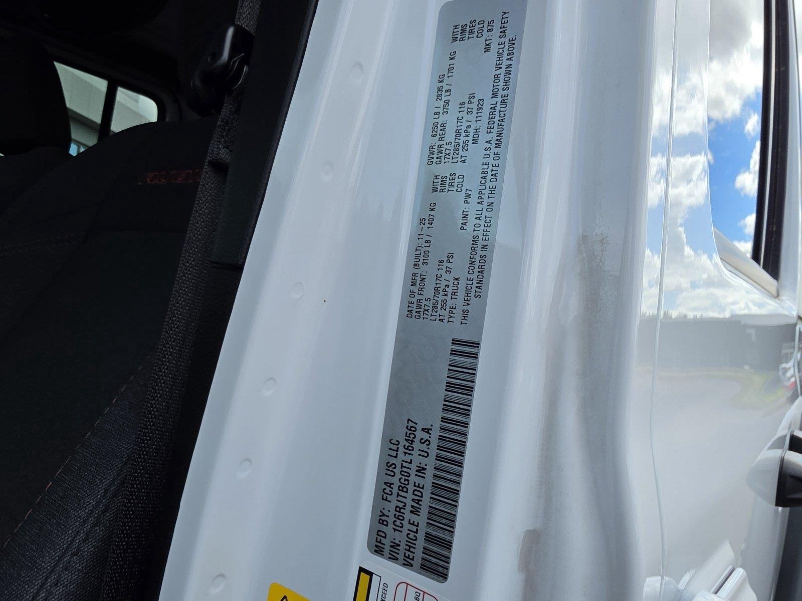 Used 2026 Bright White Clearcoat Jeep Rubicon image 40