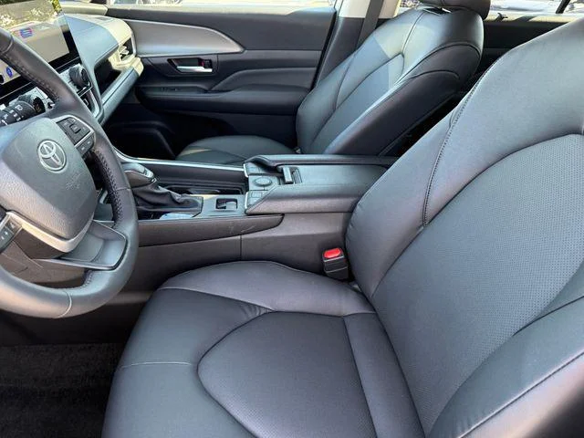 Certified Used 2026 CELESTIAL SILVER Toyota XLE image 11