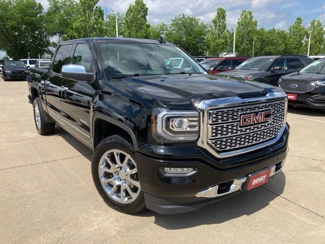 2018 GMC Sierra 4WD Crew Cab Short Box's photo