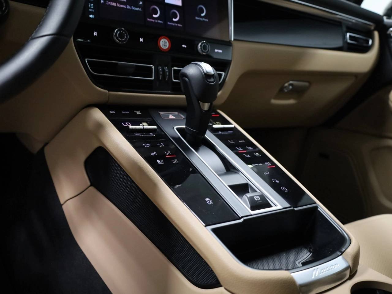 2026 Porsche Macan Base - Photo 29
