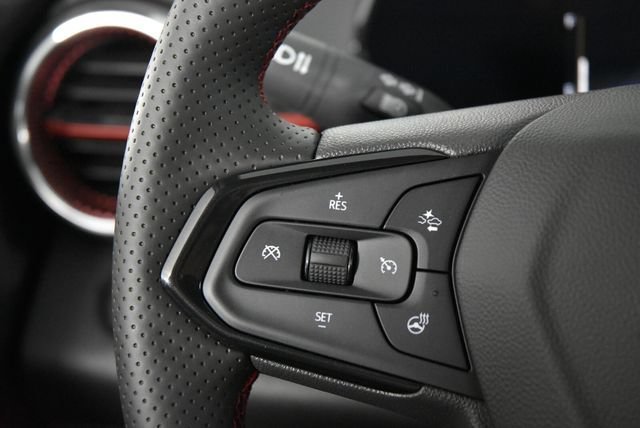 2026 Chevrolet Trax RS - Photo 35