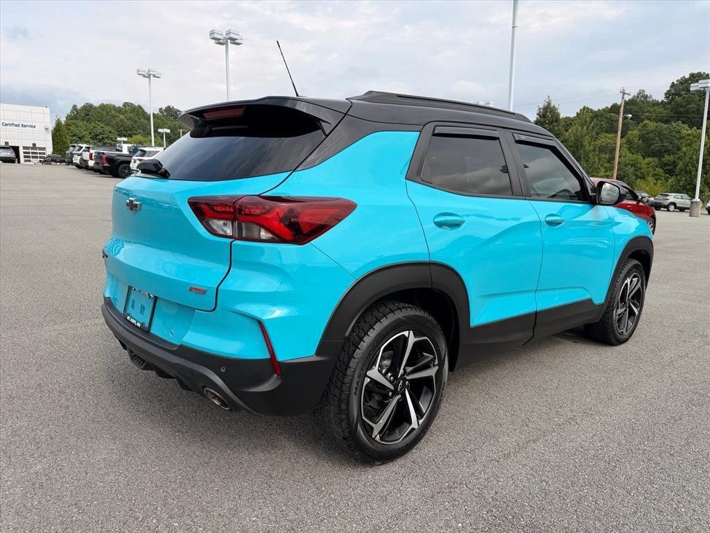 Used 2021 Oasis Blue Chevrolet RS image 5