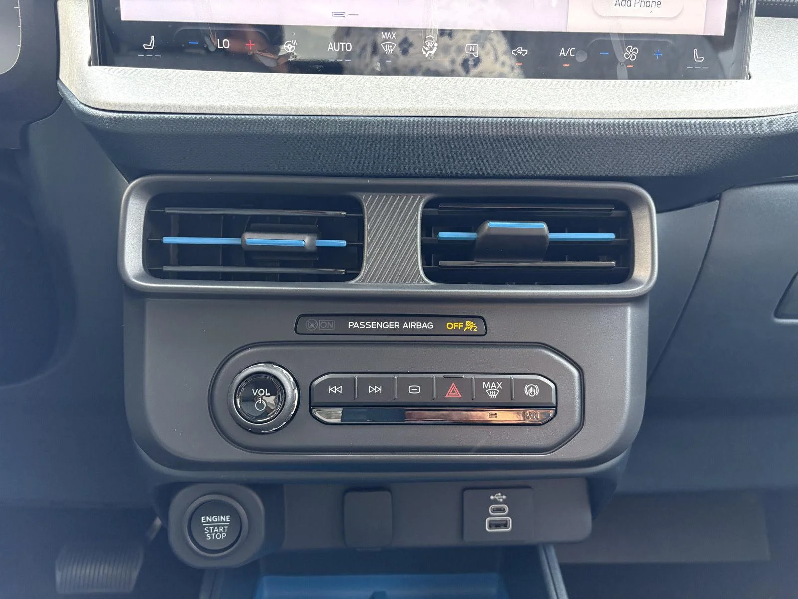 New 2026 Carbonized Gray Metallic Ford XLT image 17