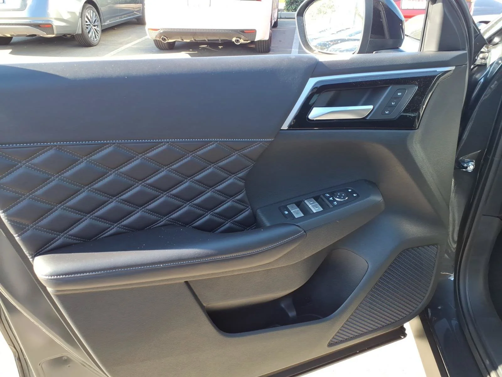 New 2026 Moonrock Gray Nissan Platinum image 10