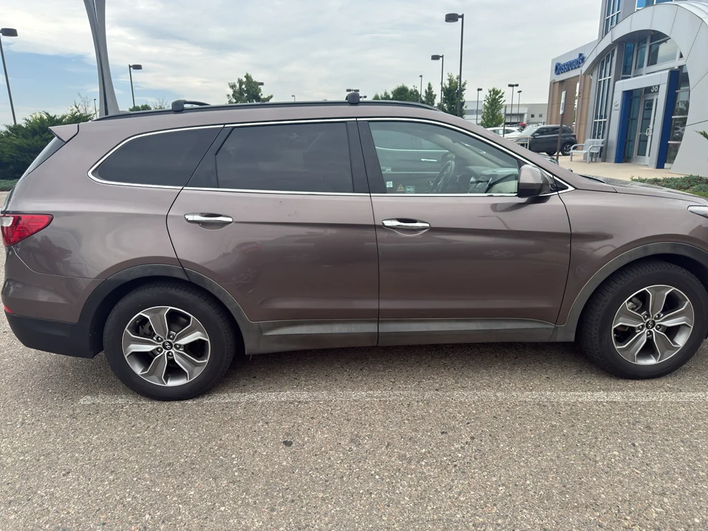 Used 2015 Frosted Mocha Hyundai GLS image 4