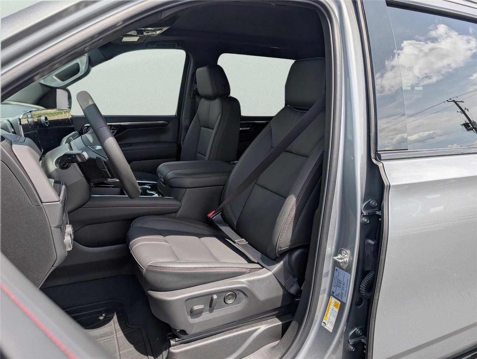 New 2026 Sterling Gray Metallic Chevrolet RST image 26