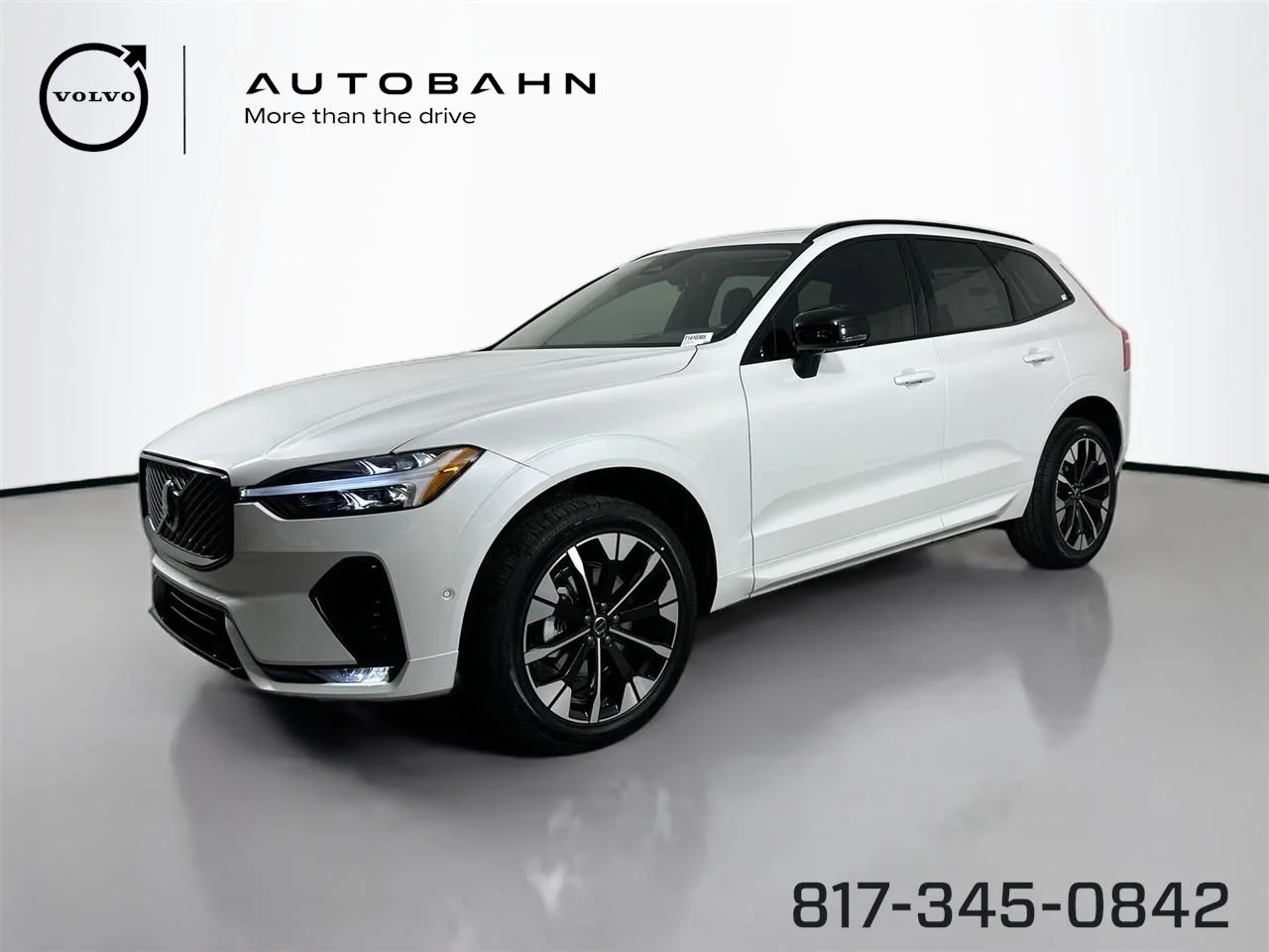 2026 Volvo XC60 B5 Plus Dark AWD's photo