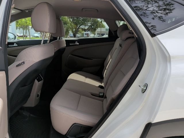 2020 Hyundai Tucson SEL - Photo 15