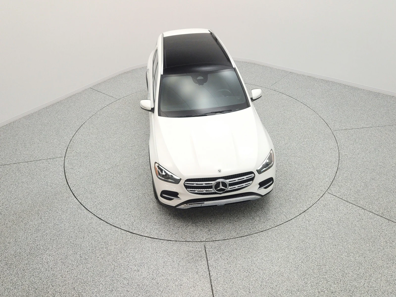 Certified Used 2024 Polar White Mercedes-Benz GLE 350 4MATIC® SUV image 10