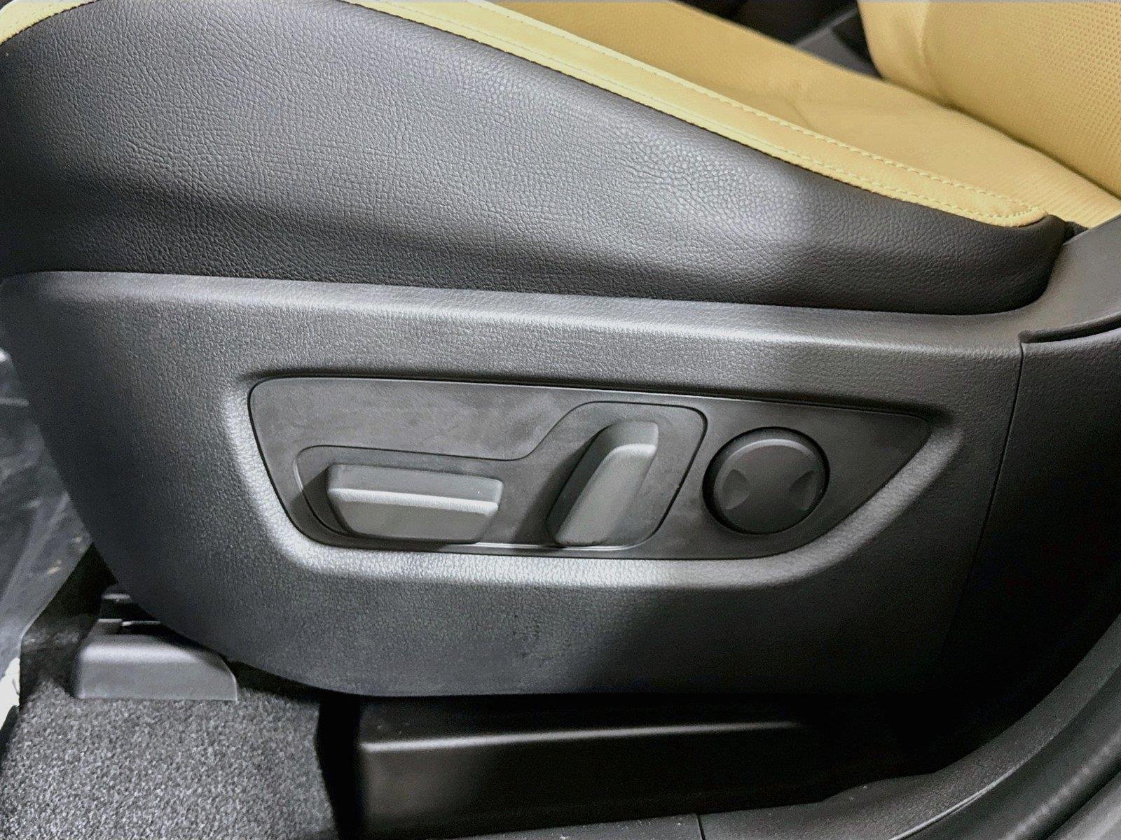 New 2026 Machine Gray Metallic Mazda 2.5 S Premium Plus AWD image 22