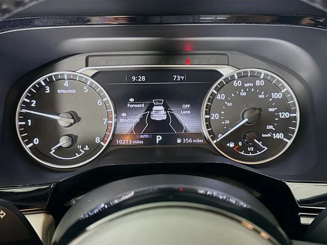 Used 2025 Gray Nissan SL image 12