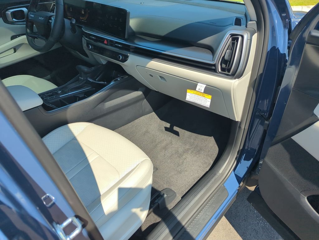 New 2026 Midnight Lake Blue Kia S image 35