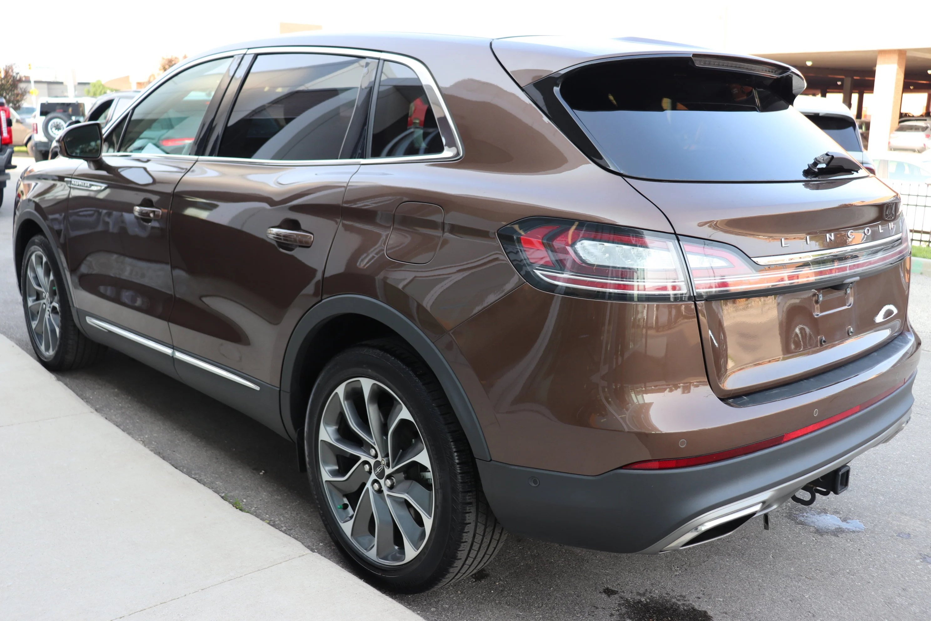 Used 2022 BRONZE Lincoln Reserve **New Arrival** image 4