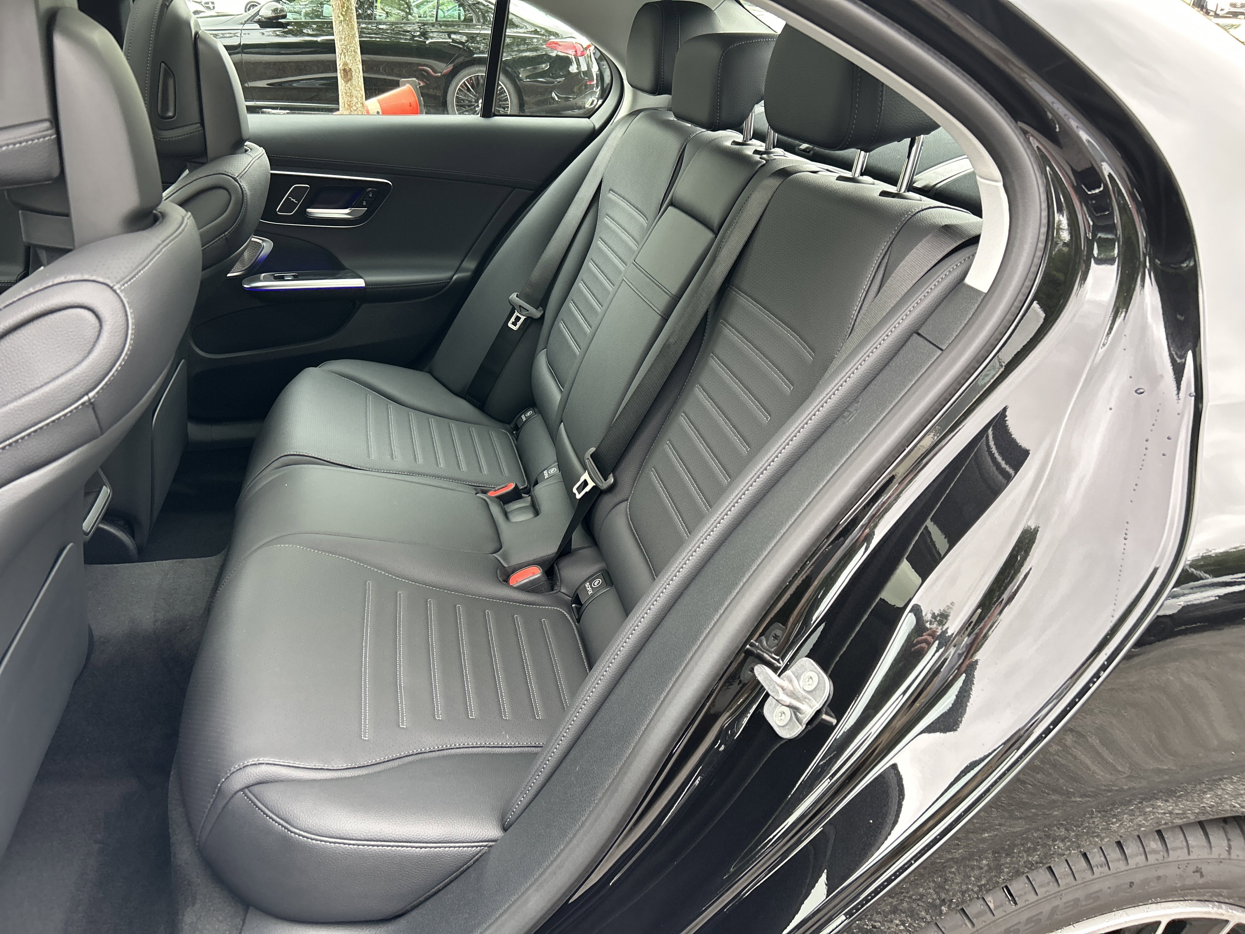 New 2026 Obsidian Black Metallic Mercedes-Benz C 300 Sedan image 37