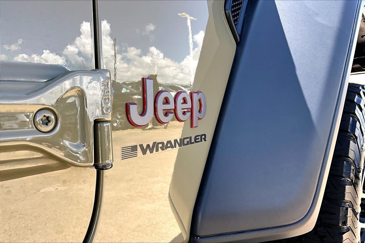 Used 2025 41 Jeep Rubicon image 31